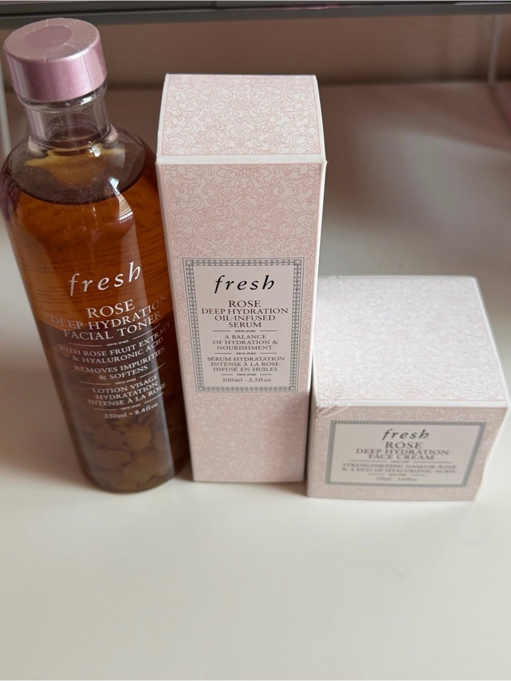 Fresh Rose Deep Hydration Set 🩷